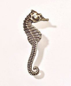 Mini Seahorse Knob (Right)