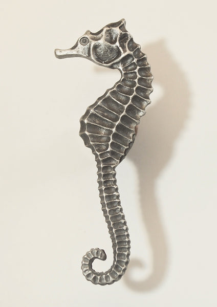 Mini Seahorse Knob (Left)