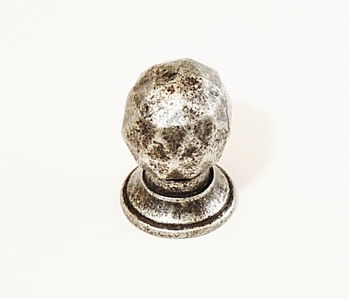 Faceted Knob (Small)